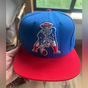 Mitchell & Ness NFL Vintage Snapback New England Patriots Pat Patriot Logo 2012
